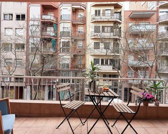 BeBarceloner Sants Apartments - 2 bedrooms - Barcelona - Balcony