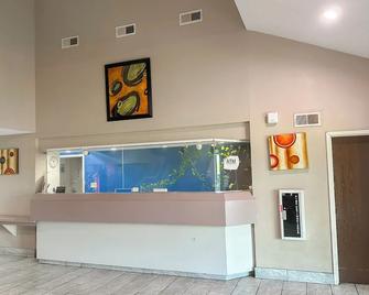 Classic Inn By OYO I- 240 Near Memphis Airport - Memphis - Resepsionis