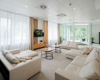 Hotel Silenzio - פראג - סלון