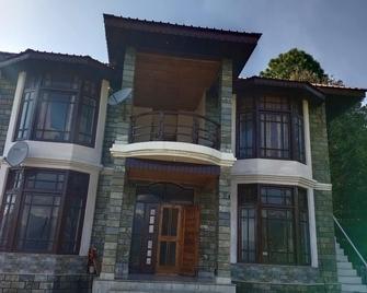 OYO Home Ekant Kutir Homestay - Patnitop - Building