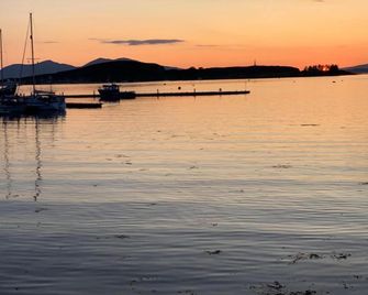 Alltavona House - אובן - חוף