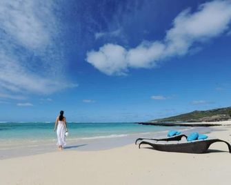 Constance Tekoma Rodrigues - Mont Lubin - Plage