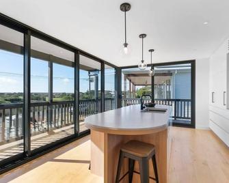 81 Bristow-Smith Ave Goolwa Beach - Byo Linen - Wifi - Goolwa - Comedor