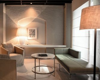 Establishment Hotel - Sydney - Living room