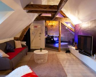 Loveappart21 Pimentez votre vie de couple - Dijon - Living room