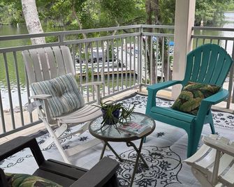 Waterfront Condo 3br/3ba- Lake Marion, Ballards Point II, Santee, Sc - Santee - Balcón