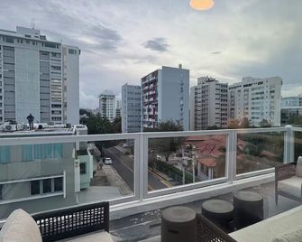 Ashford Apartments - San Juan - Balcony