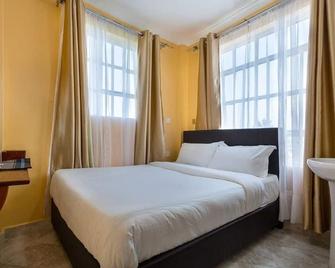 Kentania Hotel - Nakuru - Schlafzimmer