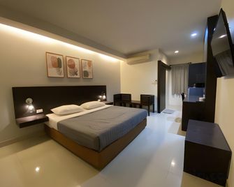 Suansin Lanna Hotel - Tak - Habitación