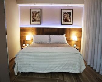 Residenza La Reggia - Caserta - Schlafzimmer