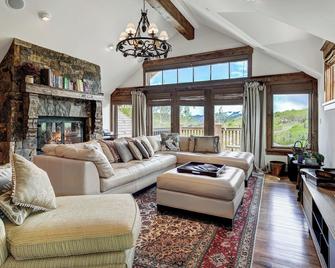 Bachelor Gulch Village - Avon - Living room