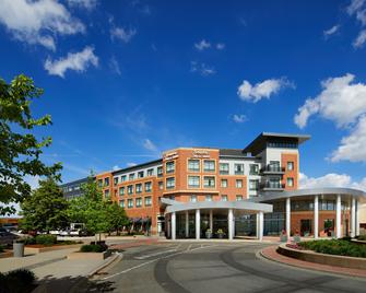 Hampton Inn & Suites Chicago/Mt. Prospect - Mount Prospect - Building