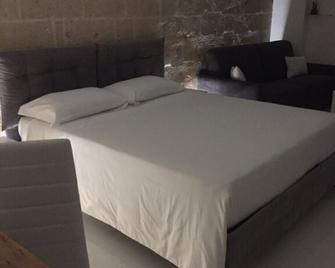 Recinto antico Sweet Rooms - Matera - Bedroom