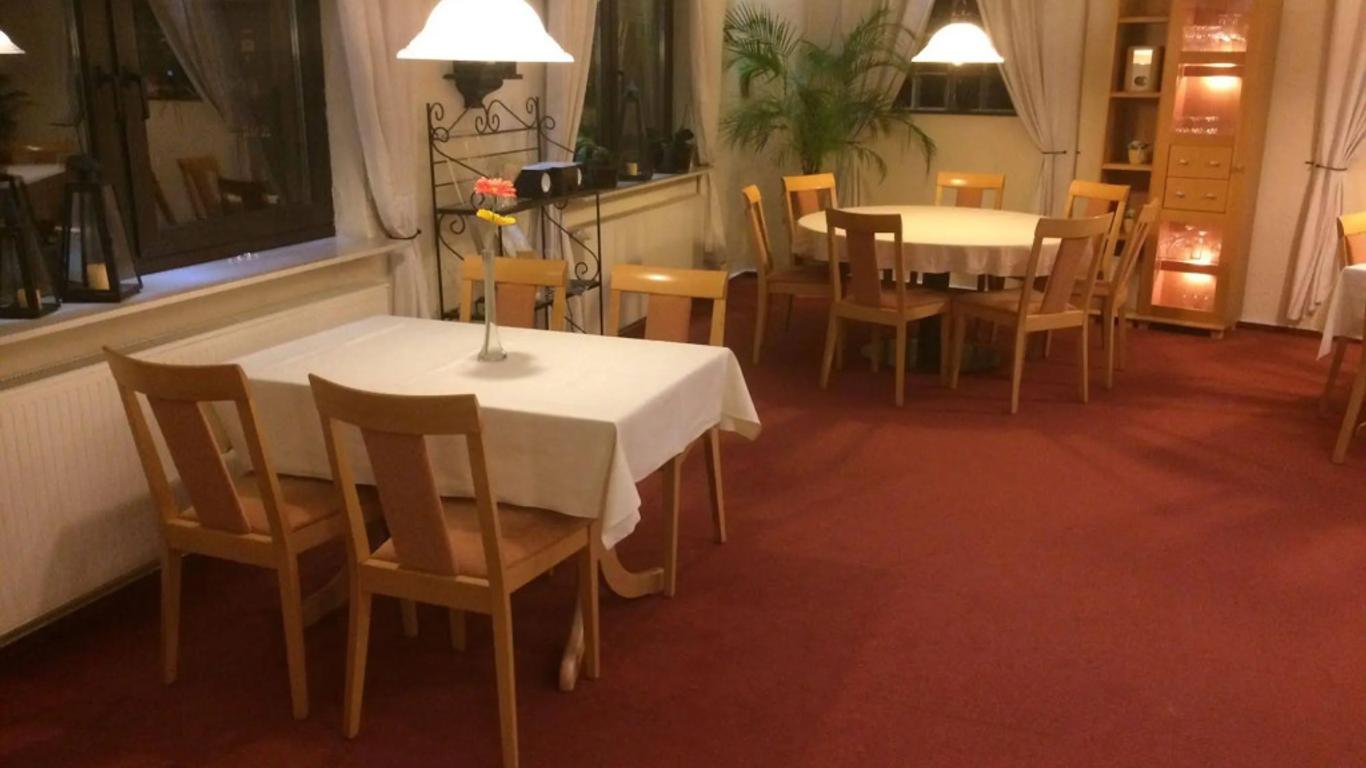 Hotel zum Schnackel in Mainz