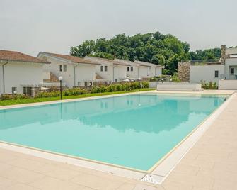 Il Vento del Sud - Italian Homing - Padenghe sul Garda - Piscina