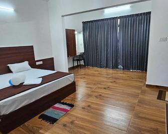 Le Vista Resort - Sultan Bathery - Bedroom