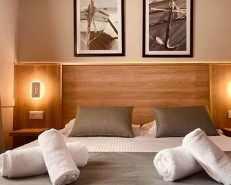 Le M Hotel & Spa Honfleur - הונפלואור - חדר שינה