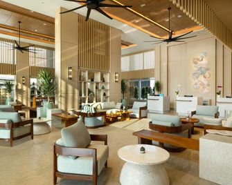 Hilton Garden Inn Bali, Indonesia - South Kuta - Лоббі