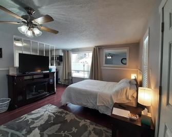 Birdhouse Apartment - Boise - Bedroom