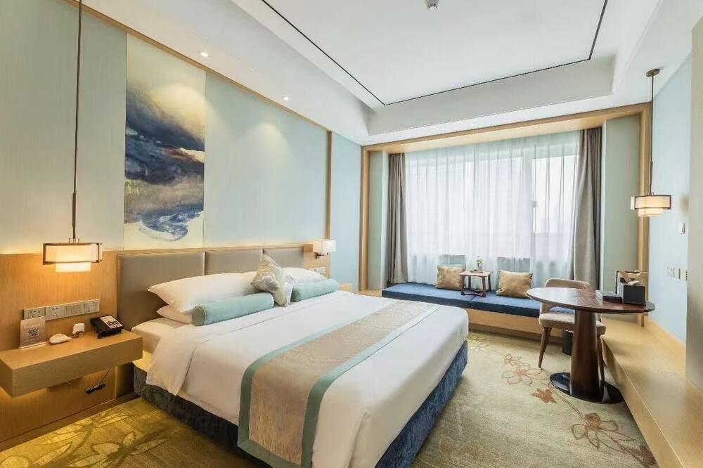 Century Runhua Hotel - ז'ינאן - חדר שינה