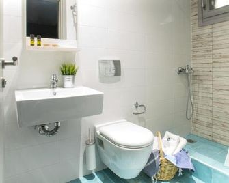 Nissos Rooms Ammouliani - Ammouliani - Baño