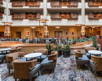 Embassy Suites by Hilton St. Louis St. Charles - St. Charles - Salónek