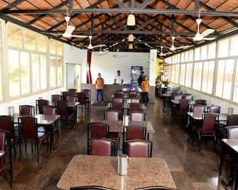 Hotel Kamat Plus - Ankola - Restaurant