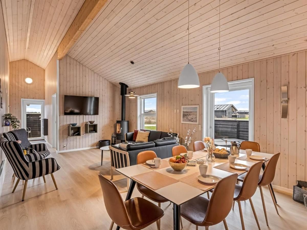 Holiday Home Elenore - 900m from the sea by Interhome – Løkken