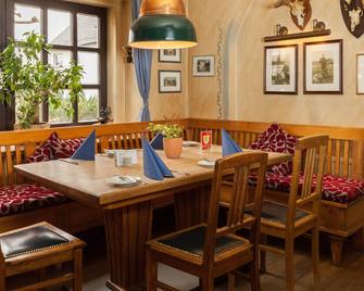 Landhotel Weserblick - Beverungen - Restaurante