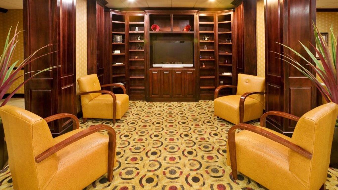 Lake Texoma Inn And Suites By IHG