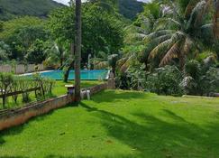 Pousada Moinho D'água - Guarapari - Piscina