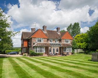 Claverton Country House Hotel - Battle - Building