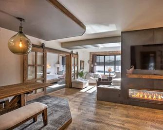 Hotel Crosby - Stillwater - Living room