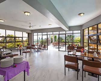 Roswam Hotel - Karatina - Restaurant