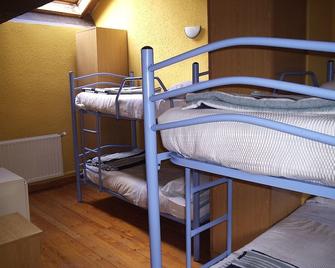 Albergue Juvenil De Bustiello - Mieres - Bedroom