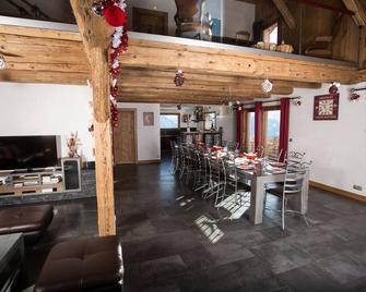 Les Saisies / High Standing Chalet 15 Pers With Spa Fireplace And Mont Blanc View - Villard-sur-Doron - Essbereich