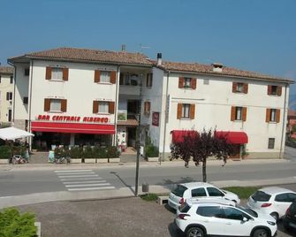Centrale - San Zeno di Montagna - Bâtiment