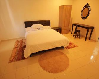 Cloud 9 Guest House - Langkawi - Спальня