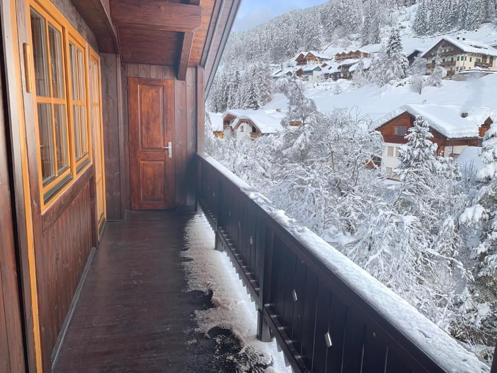 Bachlaufen Haus - Sesto - מרפסת