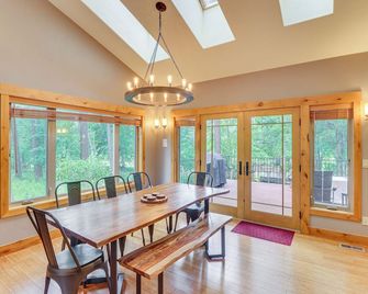 Pet-Friendly Columbia Falls Home with Gas Grill! - Columbia Falls - Comedor