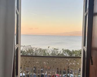 Marina Inn - Milazzo - Balcón