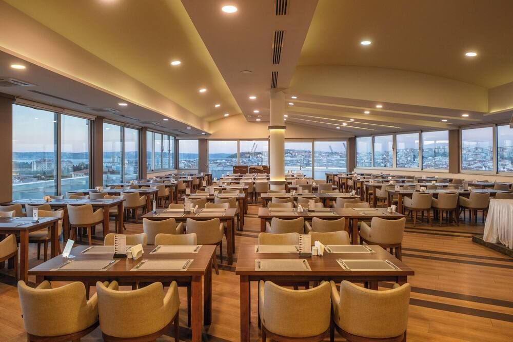 باريون هوتل