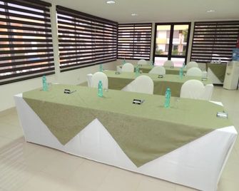 Hotel Club Del Sol - Atacames