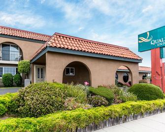 Quality Inn Near Hearst Castle - San Simeon - Building