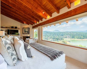 Capitalia - Ruta del Bosque - Valle de Bravo - Habitación