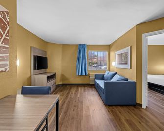 Suburban Studios Charlotte - Executive Park - שרלוט - חדר שינה