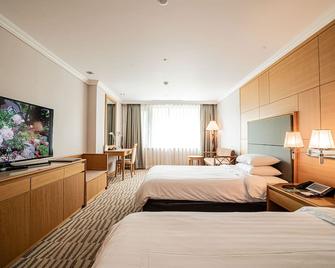 Hotel Geumosan - Gumi - Bedroom