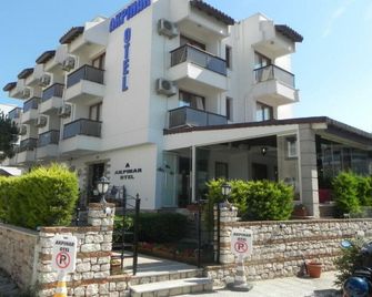 Akpinar Hotel - צזמה - בניין