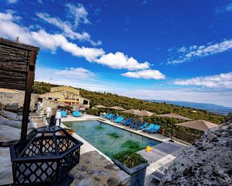 Le Palais d'Aglaé, Hôtel de Charme - Gordes - Pool