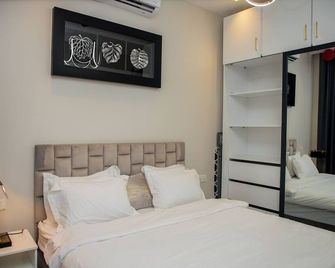 Unreal Homes - Dar Es Salaam - Bedroom